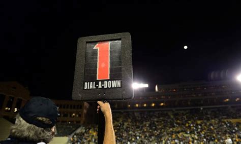 Georgia Football Betting Odds, Stats, Game & TV Schedule.